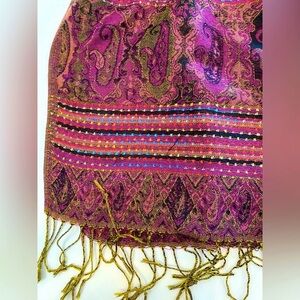 Gorgeous Pashmina Woven Shawl, Magenta/Purple 25” x 72”